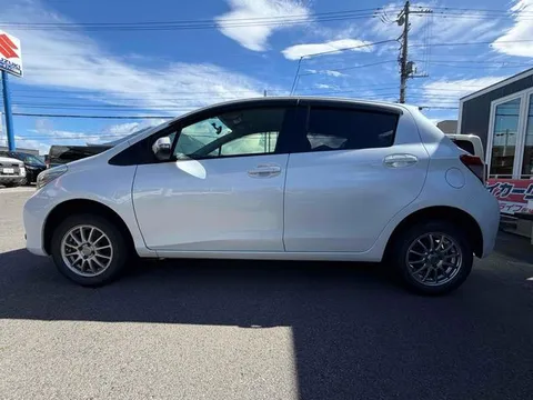 Toyota Yaris (Vitz)