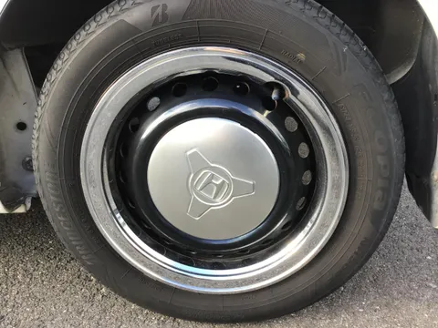 Honda N-BOX Slash