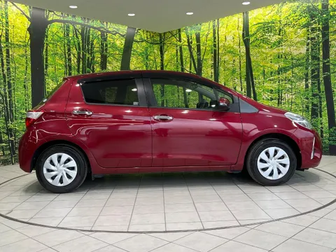 Toyota Yaris (Vitz)