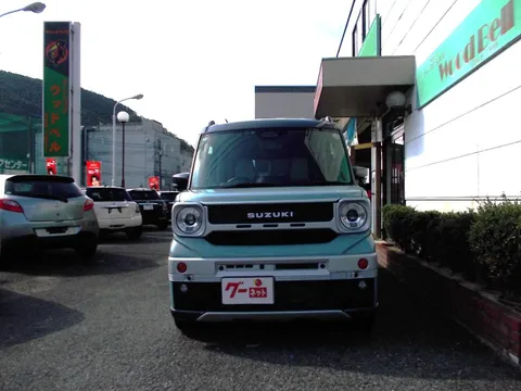 Suzuki Spacia