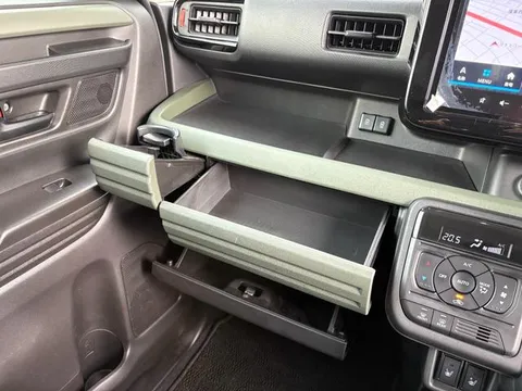 Suzuki Spacia Gear