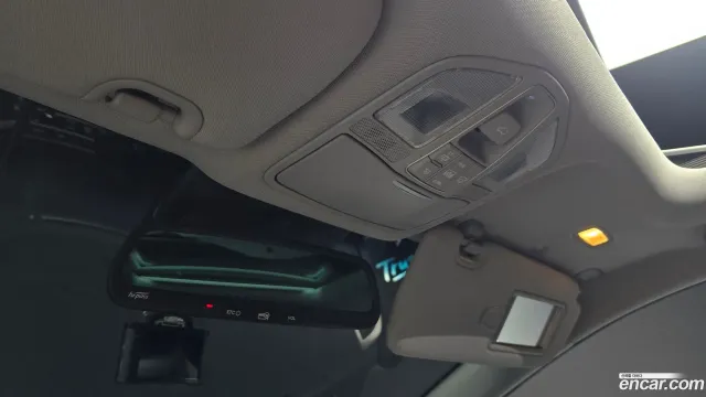 Hyundai Grand Santa Fe (Maxcruz)