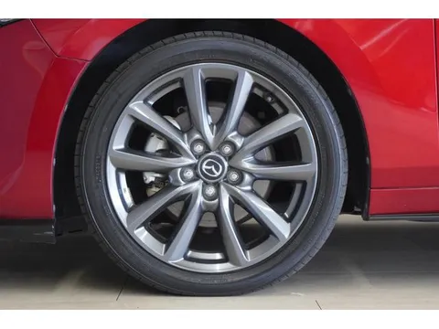 Mazda MAZDA3 Fastback