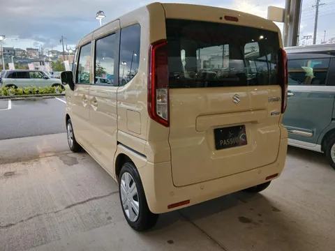Suzuki Spacia
