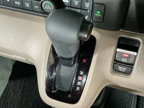 Honda N-BOX Joy