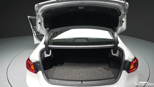 Renault Talisman (SM6)