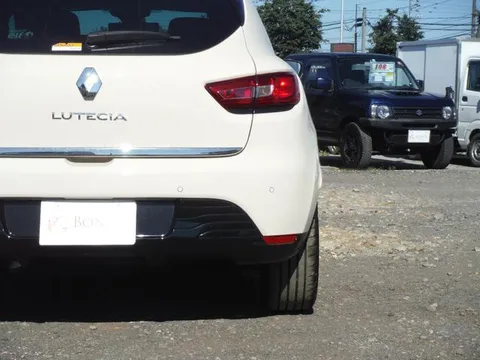 Renault Lutecia