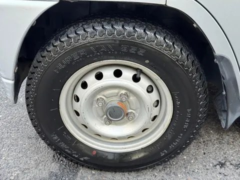 Mitsubishi Minicab Van