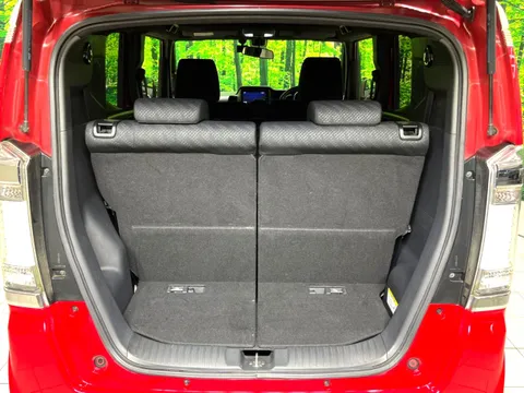 Honda N-BOX Slash