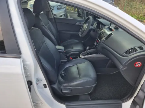 Kia Cerato (Forte)