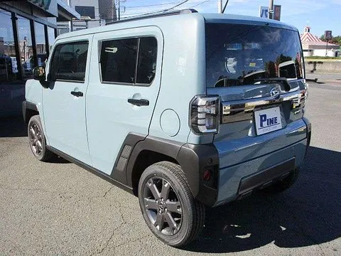 Daihatsu Taft