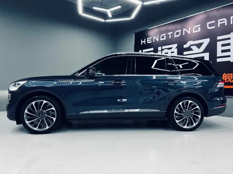 Lincoln Aviator