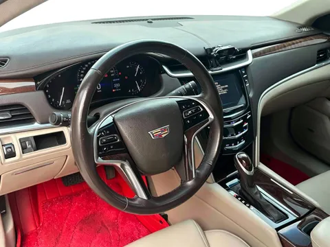 Cadillac XTS