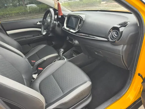 Kia KX1