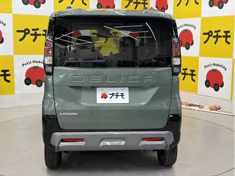 Mitsubishi Delica Mini