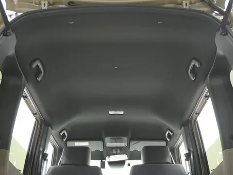 Honda N-BOX Joy