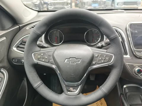 Chevrolet Malibu XL