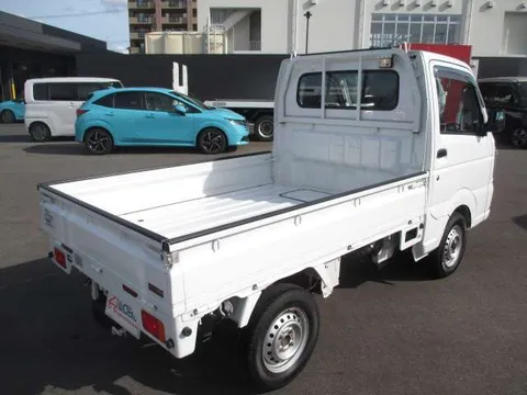 Nissan Clipper Truck