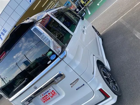 Suzuki Spacia Custom