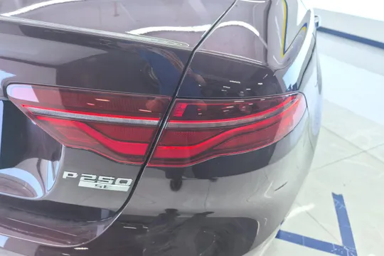 Jaguar XEL