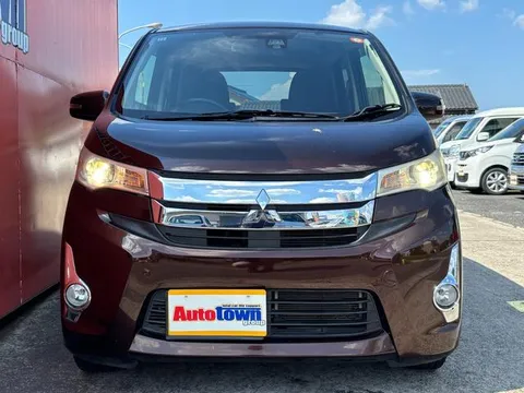 Mitsubishi eK Custom