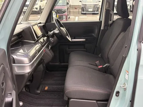 Suzuki Spacia Gear