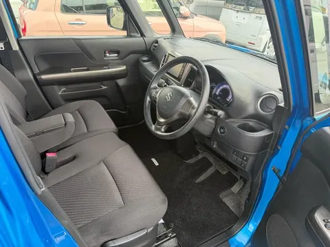 Suzuki Spacia Custom Z
