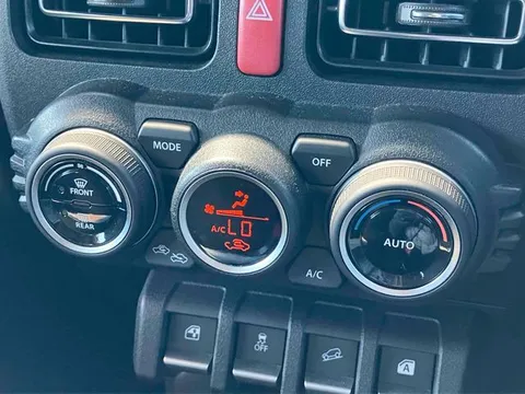 Suzuki Jimny Nomade
