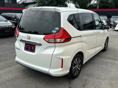Honda Freed Plus