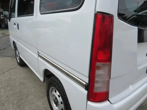 Subaru Sambar Van