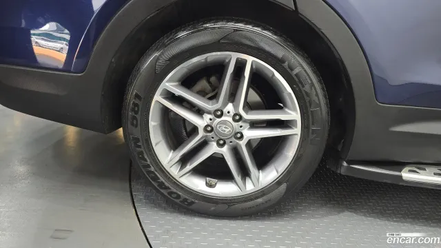 Hyundai Grand Santa Fe (Maxcruz)