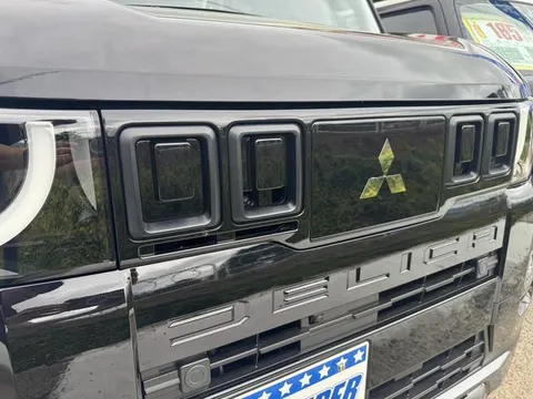Mitsubishi Delica Mini