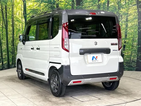 Suzuki Spacia Gear