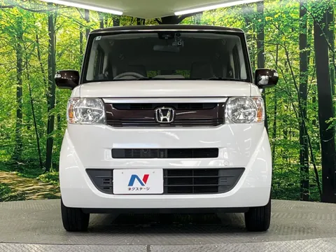 Honda N-BOX Slash
