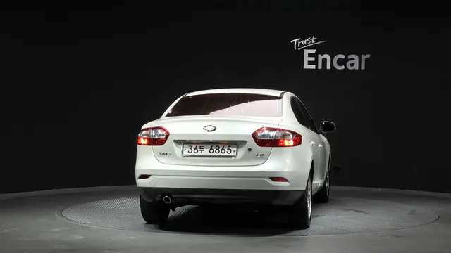 Renault SM3