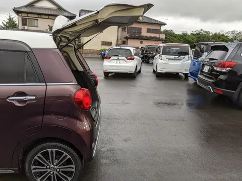 Toyota Pixis Joy