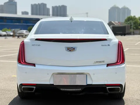 Cadillac XTS