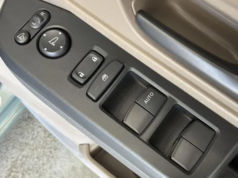 Honda N-BOX Joy