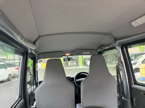 Mitsubishi Minicab Van