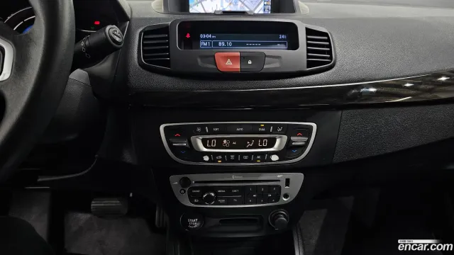 Renault SM3