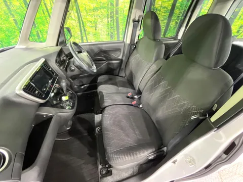 Mitsubishi eK Space Custom
