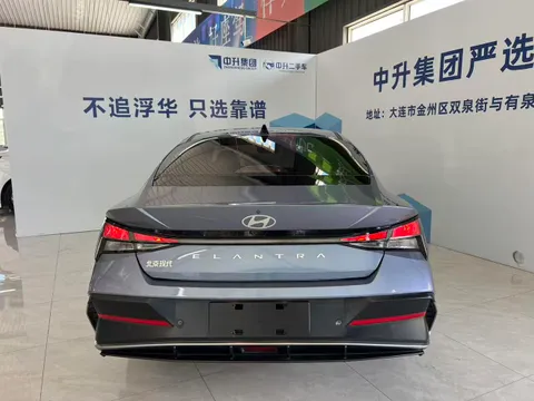 Hyundai Elantra (Avante)