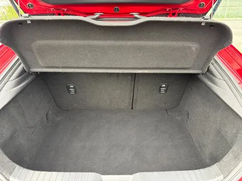 Mazda MAZDA3 Fastback