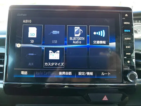 Honda N-BOX Custom
