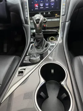 Infiniti Q50L