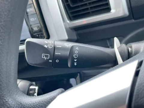 Toyota Pixis Mega