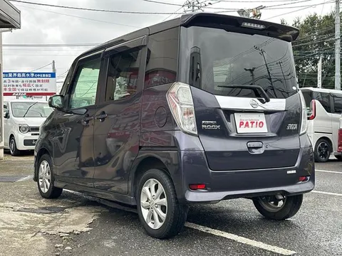 Nissan Dayz Roox