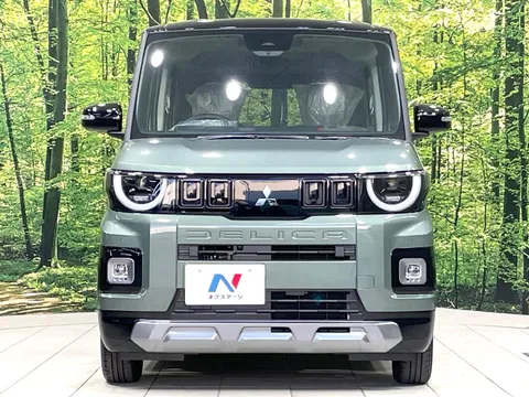 Mitsubishi Delica Mini
