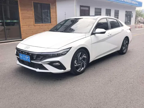 Hyundai Elantra (Avante)