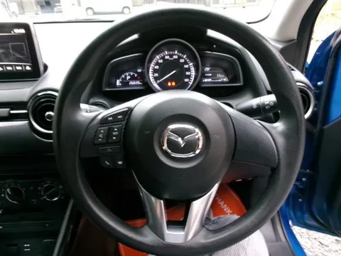 Mazda Mazda2 (Demio)